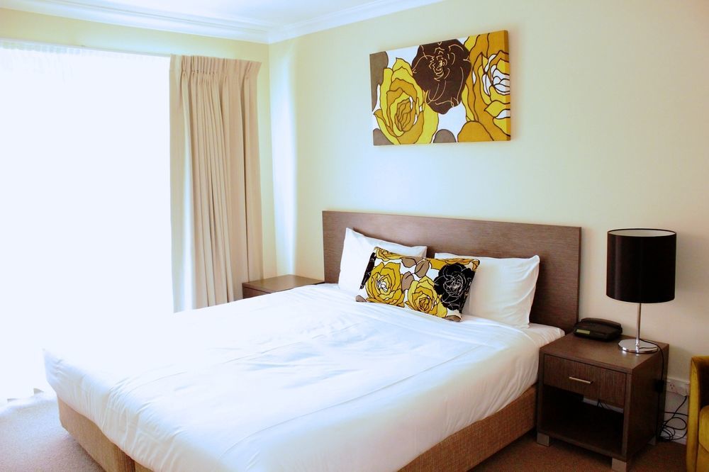 Charlotte Apartments บาเทิร์สต์ ภายนอก รูปภาพ