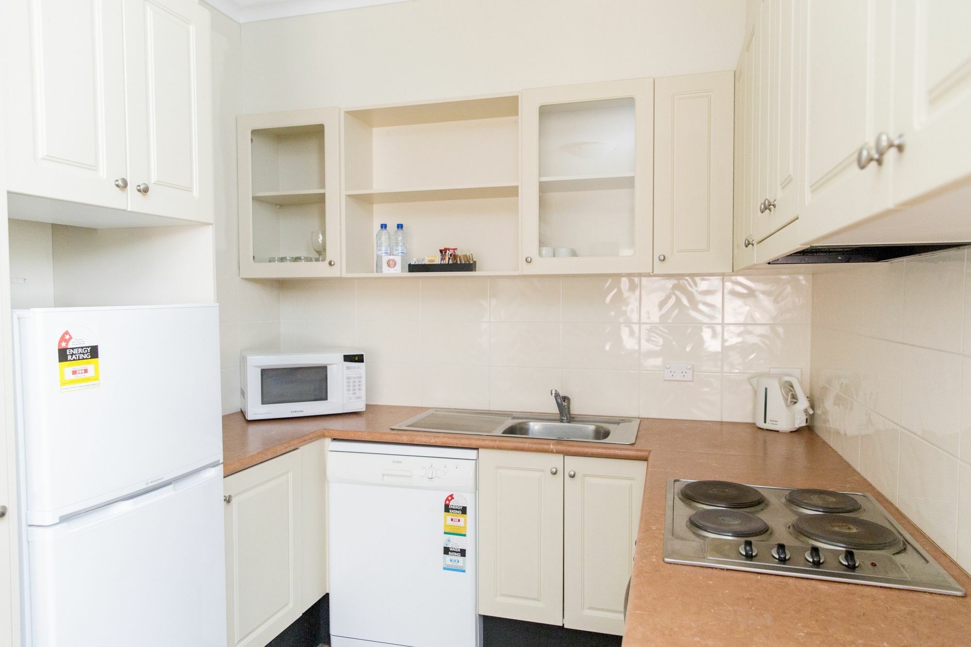 Charlotte Apartments บาเทิร์สต์ ภายนอก รูปภาพ