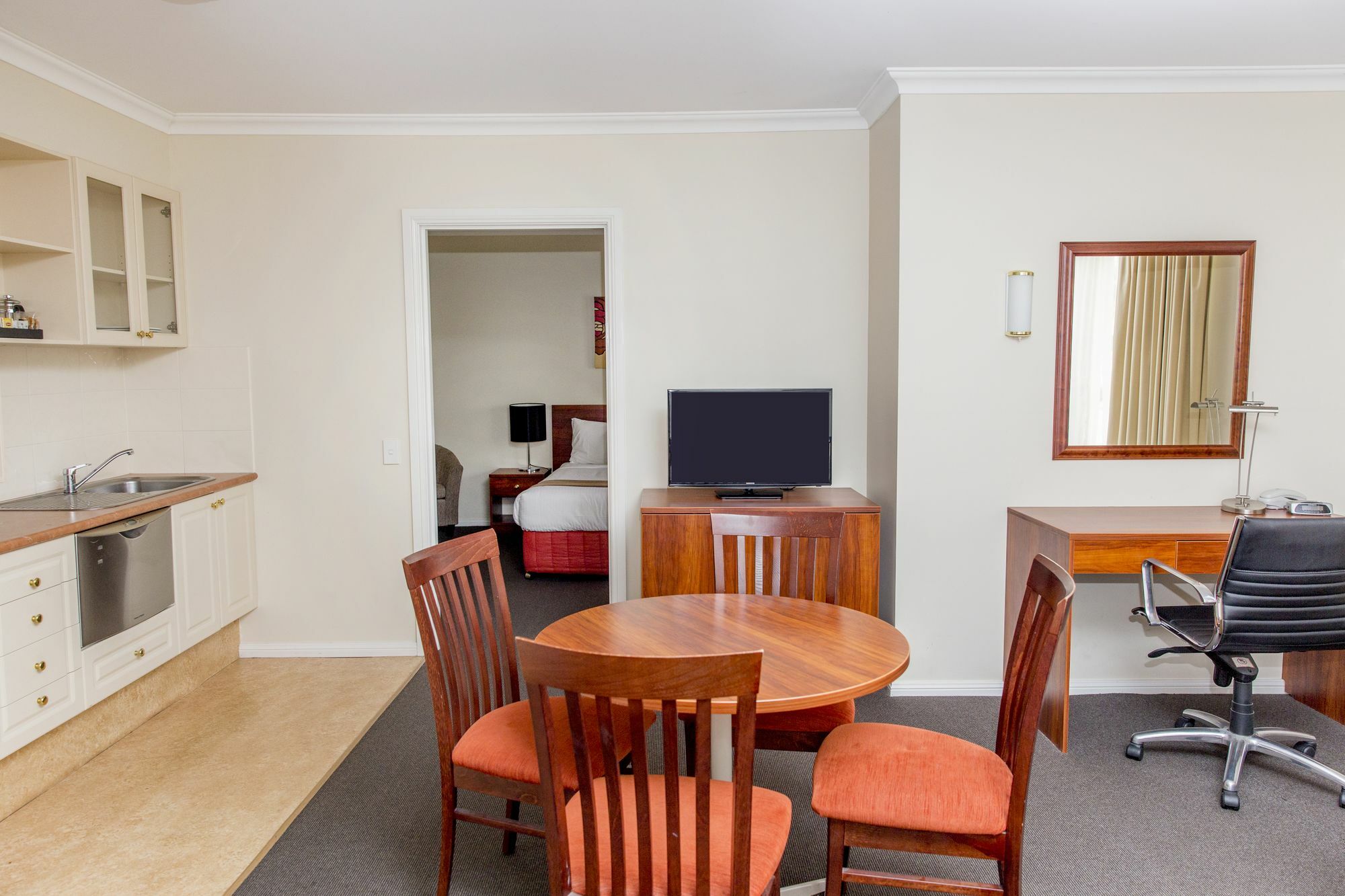 Charlotte Apartments บาเทิร์สต์ ภายนอก รูปภาพ
