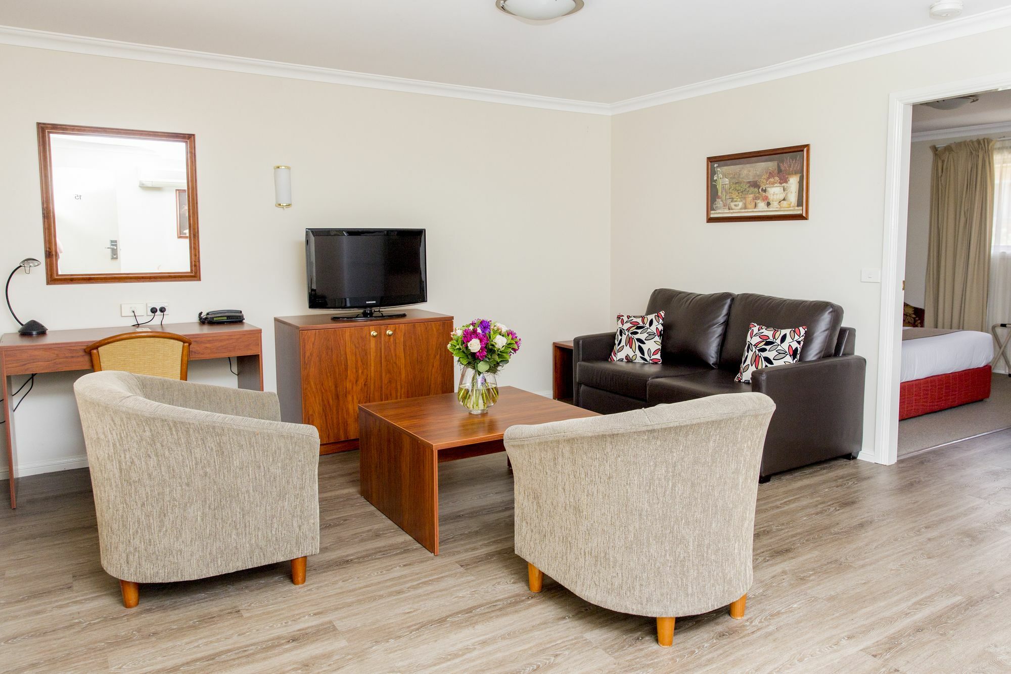 Charlotte Apartments บาเทิร์สต์ ภายนอก รูปภาพ