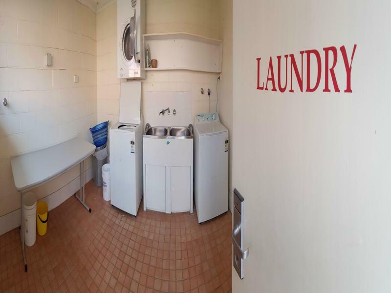 Charlotte Apartments บาเทิร์สต์ ภายนอก รูปภาพ
