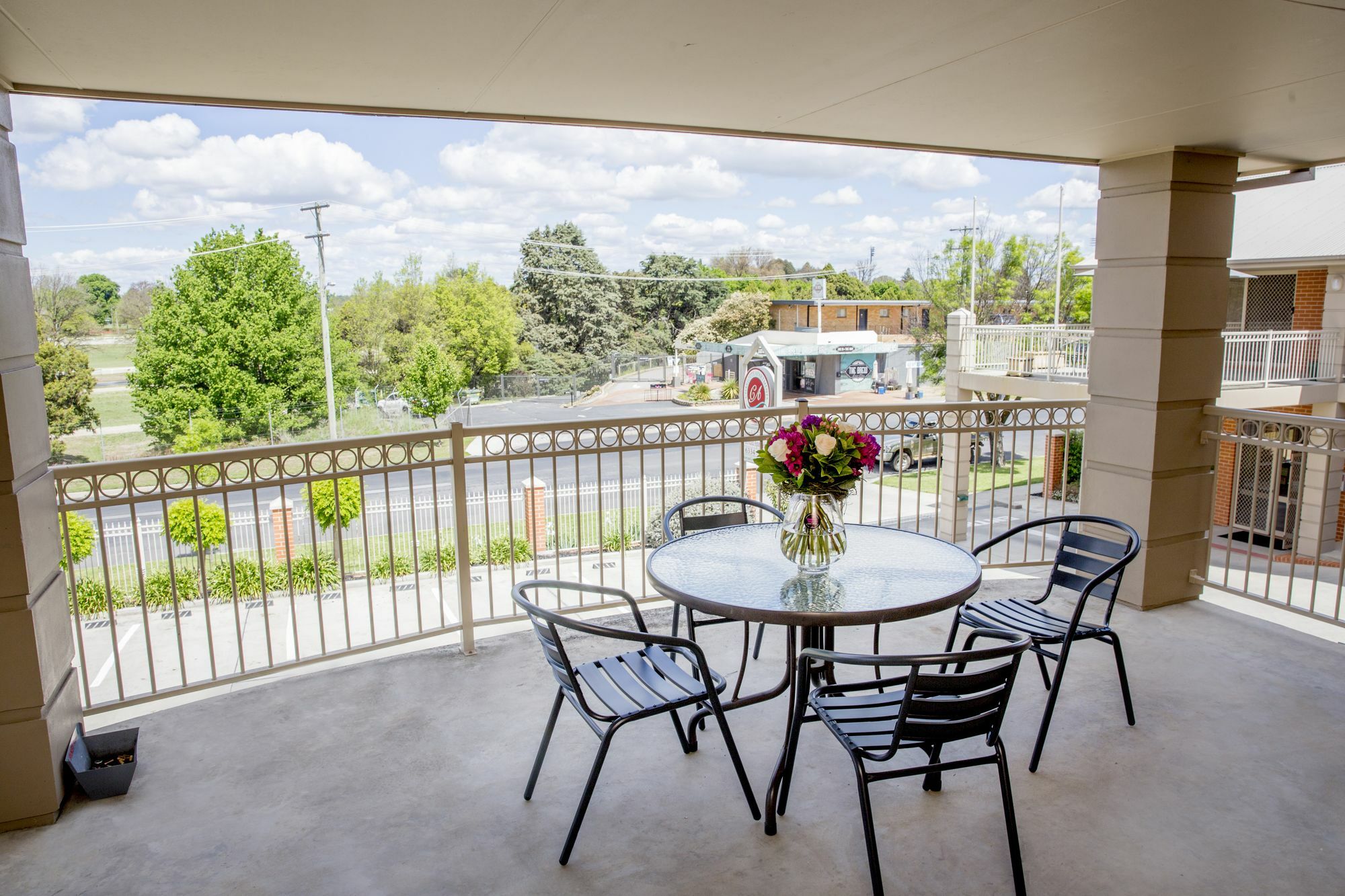 Charlotte Apartments บาเทิร์สต์ ภายนอก รูปภาพ